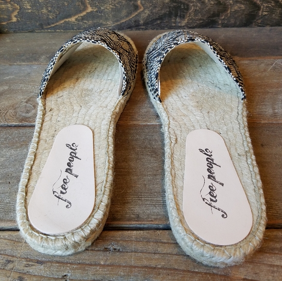 NIB NWT FREE PEOPLE Beachfront Espadrille Sandal - Picture 9 of 16